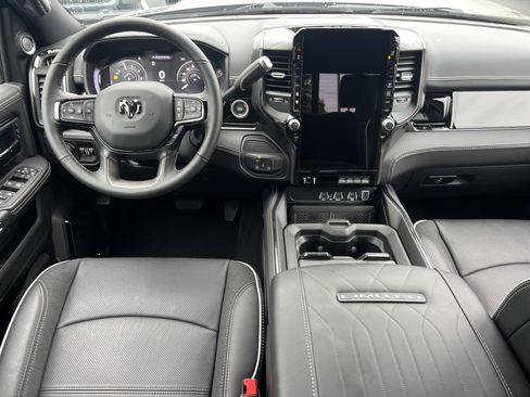 New 2026 RAM 3500 Limited AWD/4WD image 23