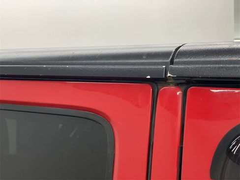 Used 2014 Jeep Wrangler Unlimited Sport w/ Quick Order Package 24S image 32