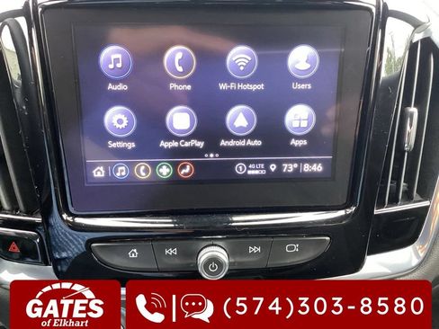 Used 2023 Chevrolet Traverse LT FWD image 3