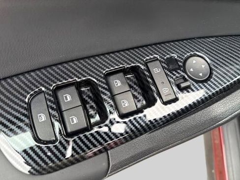Used 2025 Kia Sportage X-Line w/ Premium Package AWD/4WD image 5