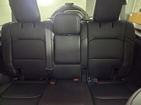 Used 2026 Jeep Wrangler Unlimited Rubicon AWD/4WD image 20