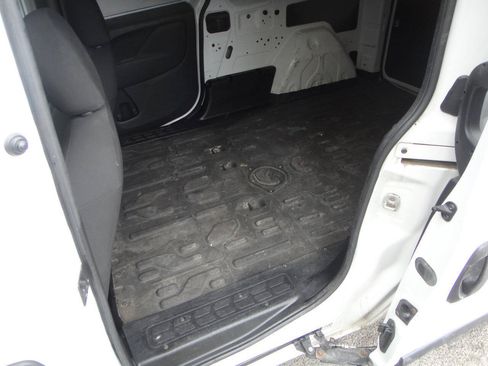 Used 2018 RAM ProMaster City Tradesman FWD image 10