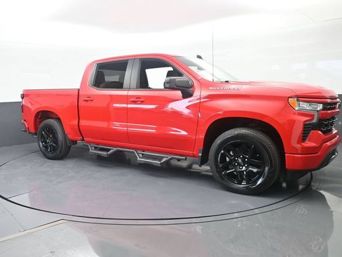 Used 2022 Chevrolet Silverado 1500 RST RWD image 8