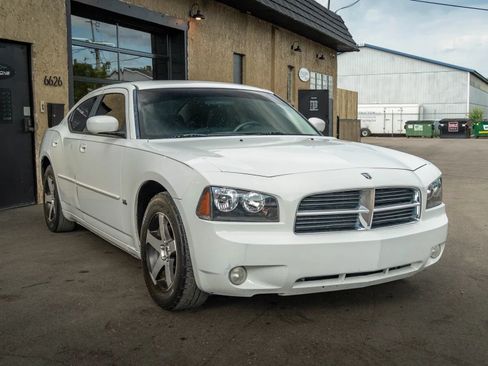 Used 2010 Dodge Charger SXT RWD image 4