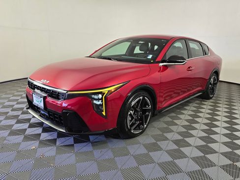 Used 2025 Kia K4 GT-Line FWD image 3