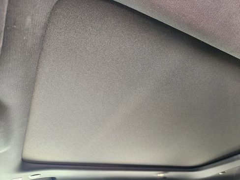 Used 2019 Jeep Grand Cherokee Limited w/ Luxury Group II image 25