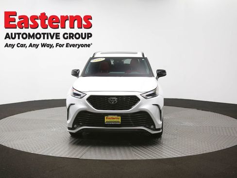 Used 2023 Toyota Highlander XSE image 54