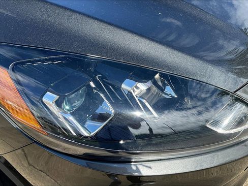 Used 2020 Ford Escape SE Sport image 27