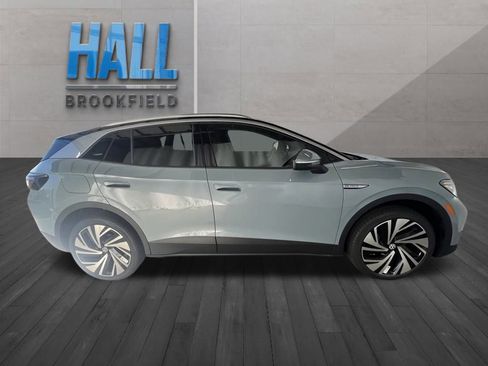 New 2025 Volkswagen ID.4 Pro S Plus image 6