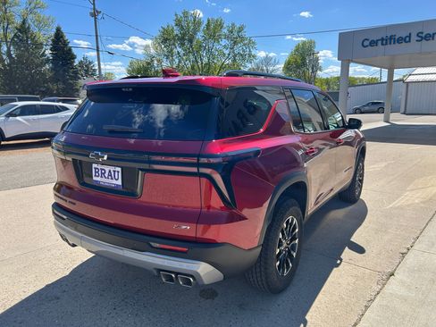 New 2026 Chevrolet Traverse Z71 w/ Driver Confidence Package AWD/4WD image 6