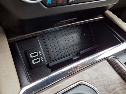 Used 2019 Ford Expedition Limited w/ Driver Assistance Package image 14