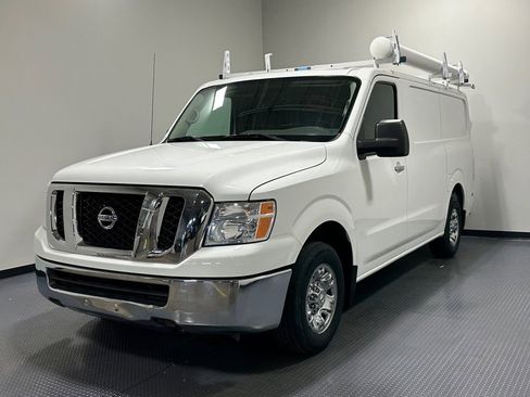 Used 2016 Nissan NV 2500 SL w/ Technology Package image 1