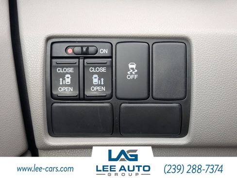 Used 2014 Honda Odyssey EX image 19