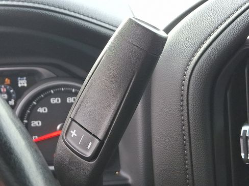 Used 2020 Chevrolet Silverado 2500 LTZ w/ LTZ Premium Package image 15