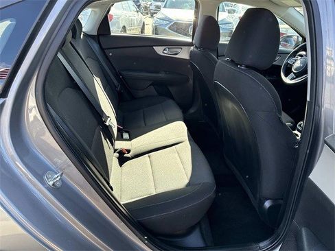 Certified 2023 Kia Forte LXS image 11