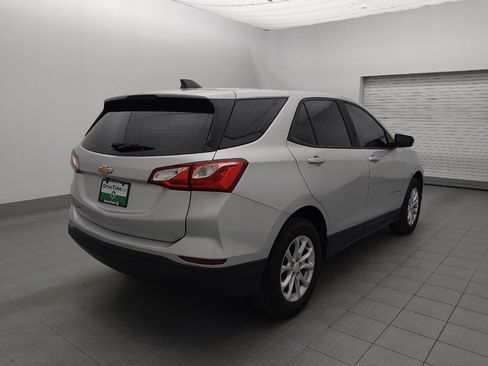 Used 2019 Chevrolet Equinox LS image 9