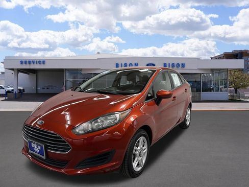 Used 2018 Ford Fiesta SE FWD image 7