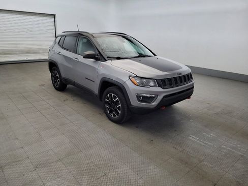 Used 2020 Jeep Compass Trailhawk w/ Leather Interior Group AWD/4WD image 13