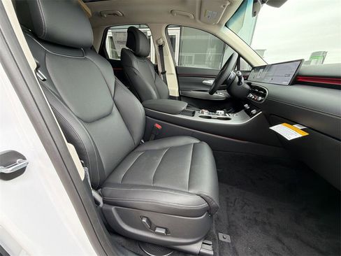 New 2026 Genesis GV70 2.5T Select image 26