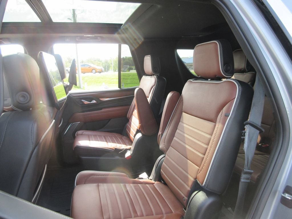 Certified 2023 GMC Yukon Denali Ultimate AWD/4WD image 26