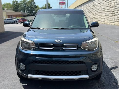 Used 2018 Kia Soul + FWD image 4