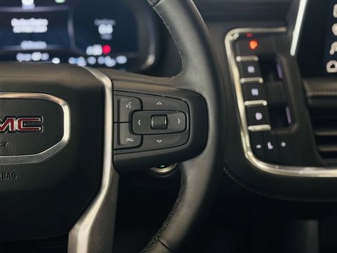 Used 2023 GMC Yukon SLT AWD/4WD image 55