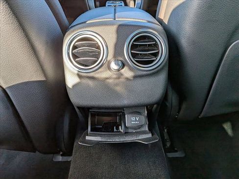 Used 2016 Mercedes-Benz C 300 C 300 Sport image 17