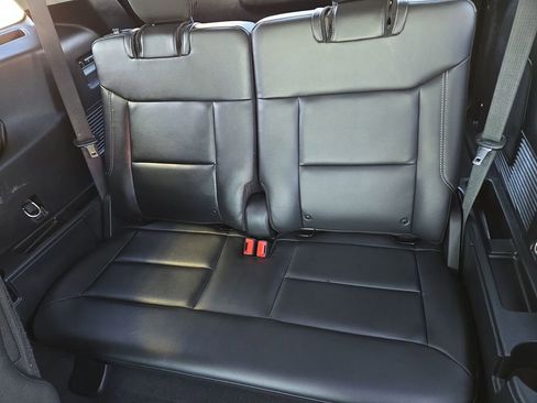 Used 2022 Ford Explorer Limited w/ Equipment Group 301A image 20