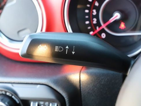 Used 2020 Jeep Wrangler Unlimited Rubicon image 35