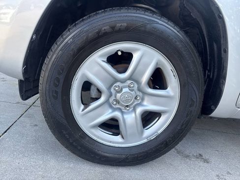 Used 2010 Toyota RAV4 2WD image 21