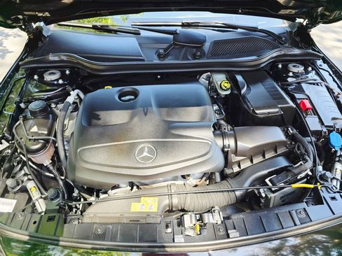 Used 2017 Mercedes-Benz GLA 250 image 50