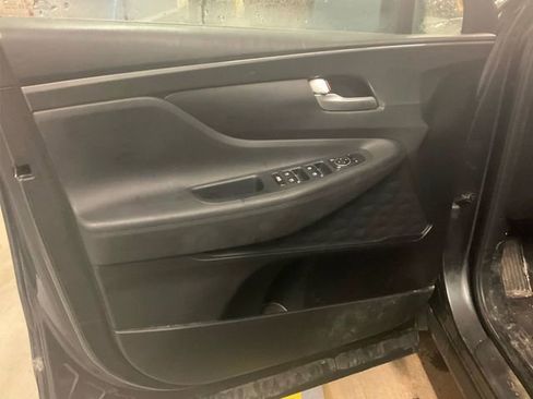 Used 2023 Hyundai Santa Fe SEL image 17