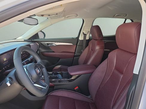Certified 2025 Buick Envision Sport Touring AWD/4WD image 10