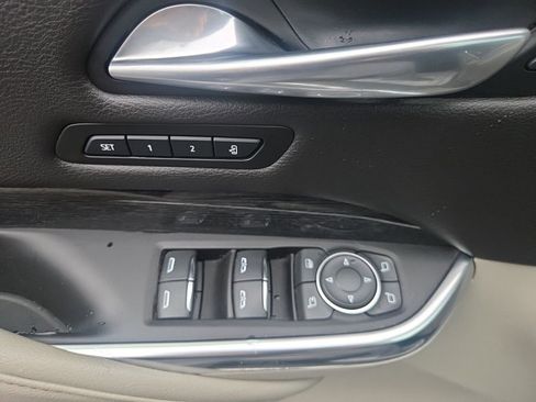 Used 2020 Cadillac XT4 Premium Luxury w/ Driver Awareness Package AWD/4WD image 10