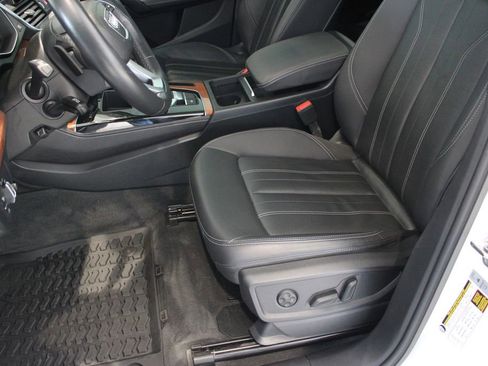 Used 2022 Audi Q5 2.0T Premium Plus AWD/4WD image 10