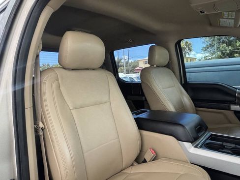 Used 2017 Ford F250 Lariat w/ Lariat Value Package AWD/4WD image 36