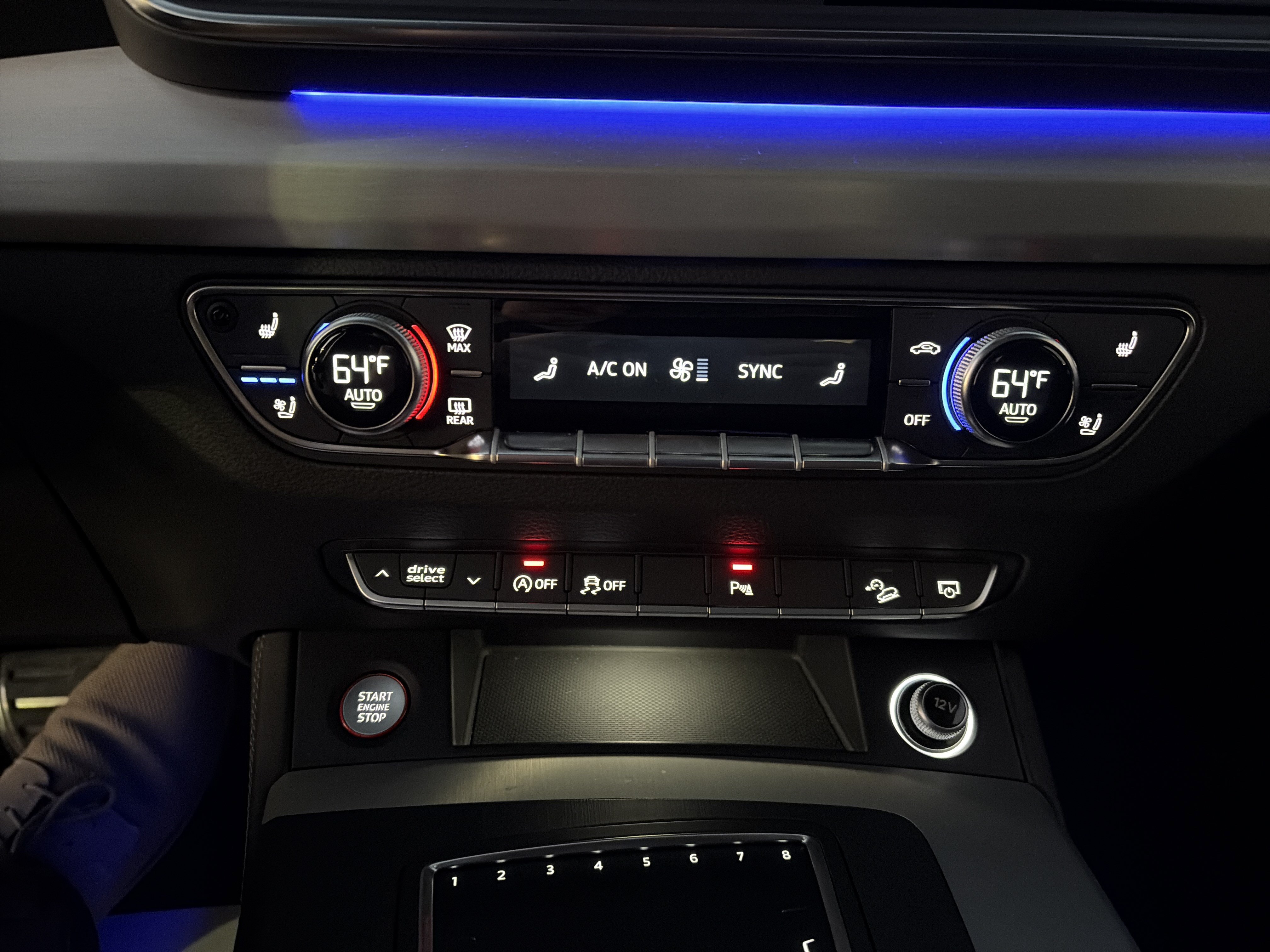Used 2018 Audi SQ5 Prestige w/ Prestige Package AWD/4WD image 32