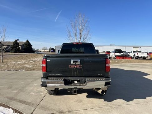 Used 2018 GMC Sierra 2500 SLE image 6