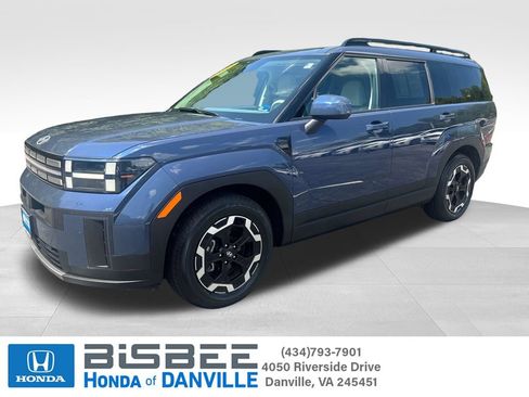 Used 2025 Hyundai Santa Fe SEL FWD image 1