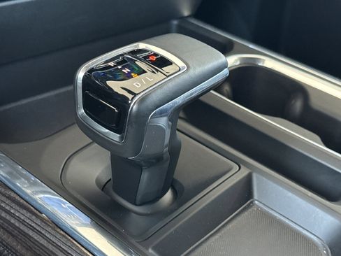 Used 2023 Chevrolet Silverado 1500 RST w/ All Star Edition Plus AWD/4WD image 17