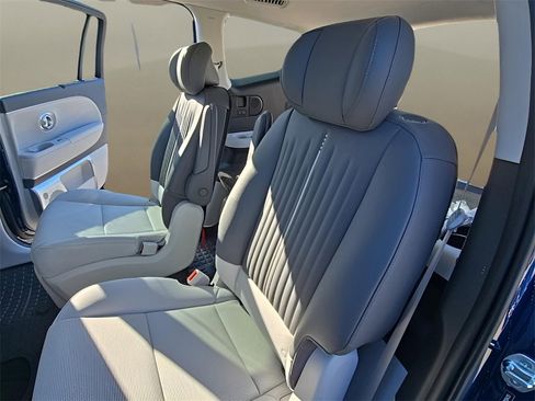 New 2026 Hyundai Ioniq 9 Calligraphy image 19