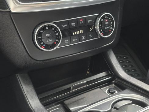 Used 2016 Mercedes-Benz GL 450 4MATIC image 45