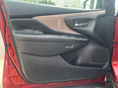 Used 2015 Nissan Murano Platinum FWD image 10