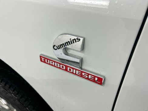 Used 2024 RAM 2500 Laramie w/ Safety Group image 25