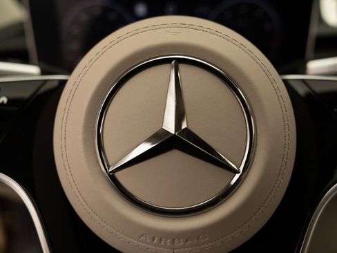 Used 2022 Mercedes-Benz S 500 4MATIC image 28