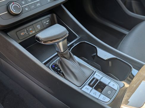 New 2026 Hyundai Tucson SE image 13