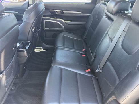 Used 2020 Kia Telluride S w/ S 8 Passenger Seating Package image 16