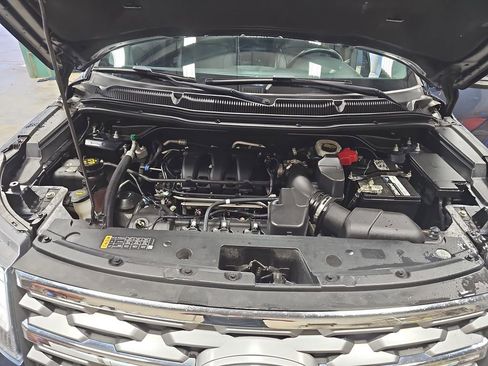 Used 2018 Ford Explorer Limited AWD/4WD image 31