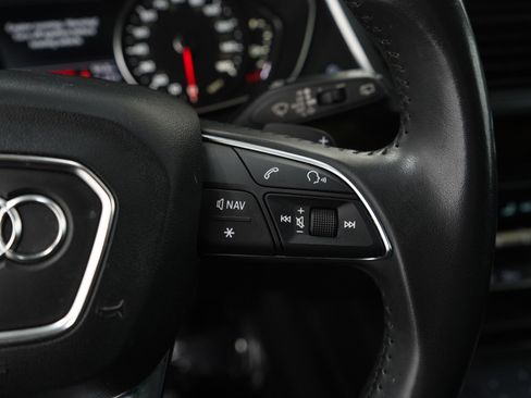 Used 2019 Audi Q5 Premium image 28