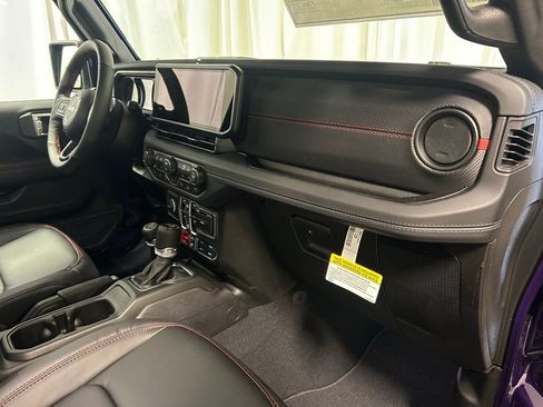 New 2026 Jeep Wrangler Unlimited Rubicon 392 w/ Quick Order Package 27X Moab AWD/4WD image 23
